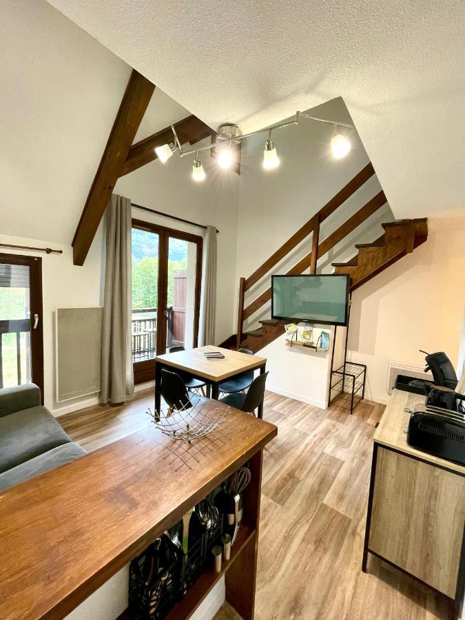 Duplex Du Pailhet, T3 Neuf, Vue Montagne, Parking, Navette Et 2 Velos A Disposition Gratuitement Bagnères-de-Luchon 外观 照片